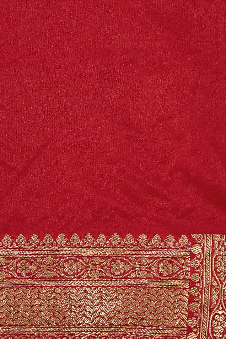 Maroon Pure Katan Silk Handwoven Banarasi Wedding Saree by Neha & Tarun at Pernia's Pop Up Shop