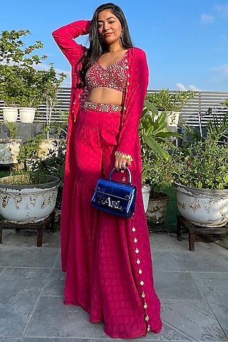Fuchsia Embroidered Cape Set by Neha khullar