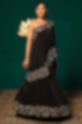 Black Crepe Embroidered Wedding Lehenga Set by Niloufer by Aasif Ally at Pernia's Pop Up Shop