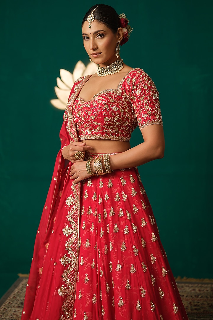 Red Tissue Zardosi & Cutdana Hand Embroidered Bridal Lehenga Set by Niloufer by Aasif Ally at Pernia's Pop Up Shop
