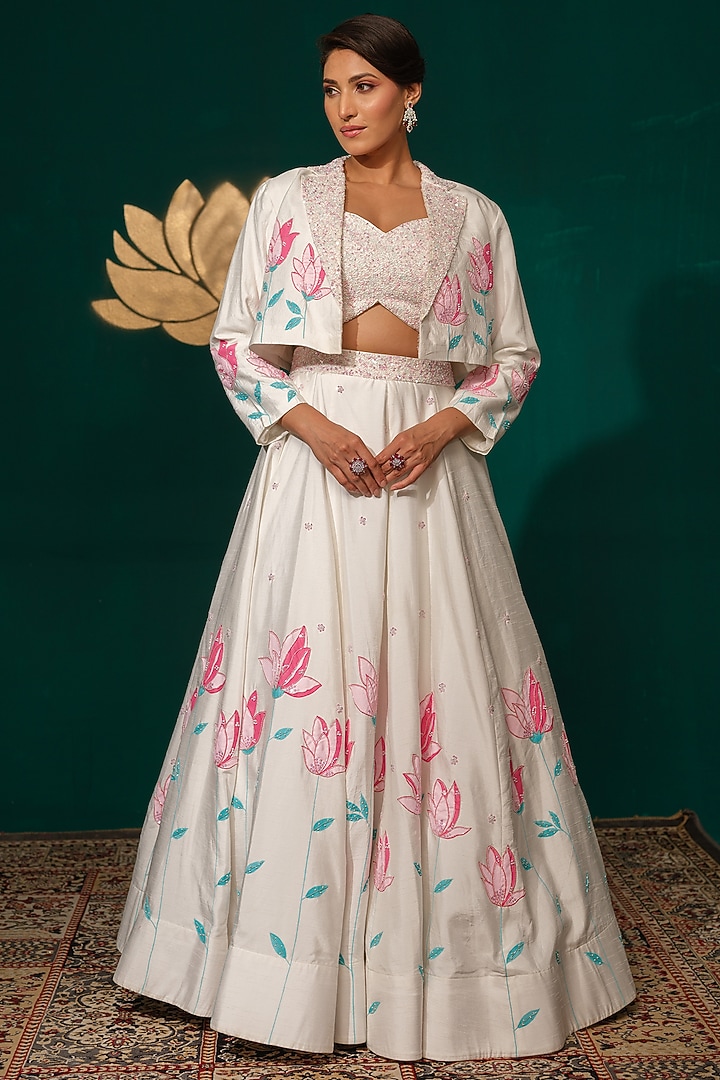 White Silk Hand Painted Wedding Lehenga Set by Niloufer by Aasif Ally at Pernia's Pop Up Shop