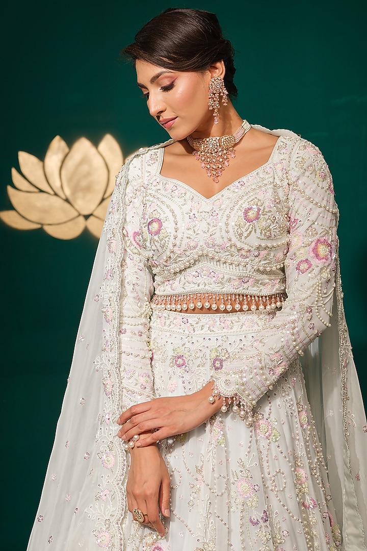 White Pure Tissue Hand Embroidered Bridal Lehenga Set by Niloufer by Aasif Ally at Pernia's Pop Up Shop