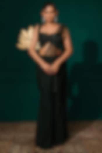 Dark Green Chinon Pre-Stitched Wedding Saree Set by Niloufer by Aasif Ally at Pernia's Pop Up Shop