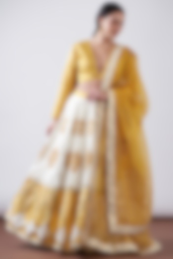 Yellow & White Pure Chanderi Embroidered Lehenga Set by Nia By Sonia Ahuja