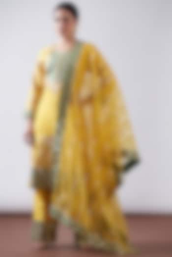 Yellow Silk Chanderi Embroidered Kurta Set by Nia By Sonia Ahuja