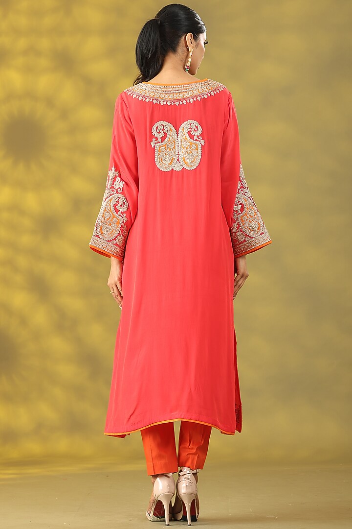 Valentine Red Crepe Tilla Embroidered Phiran Kurta Set by Nia By Sonia Ahuja at Pernia's Pop Up Shop