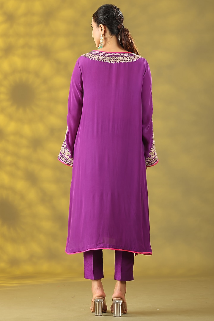 Purple Crepe Tilla Embroidered Phiran Kurta Set by Nia By Sonia Ahuja at Pernia's Pop Up Shop