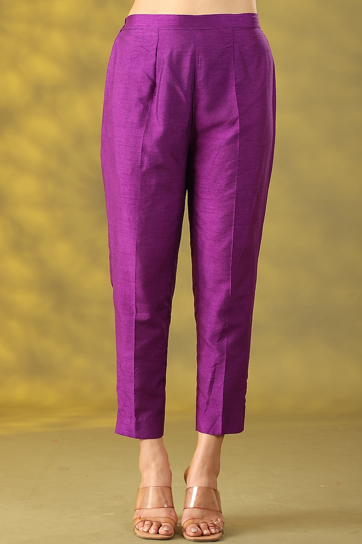 Purple Crepe Tilla Embroidered Phiran Kurta Set by Nia By Sonia Ahuja at Pernia's Pop Up Shop