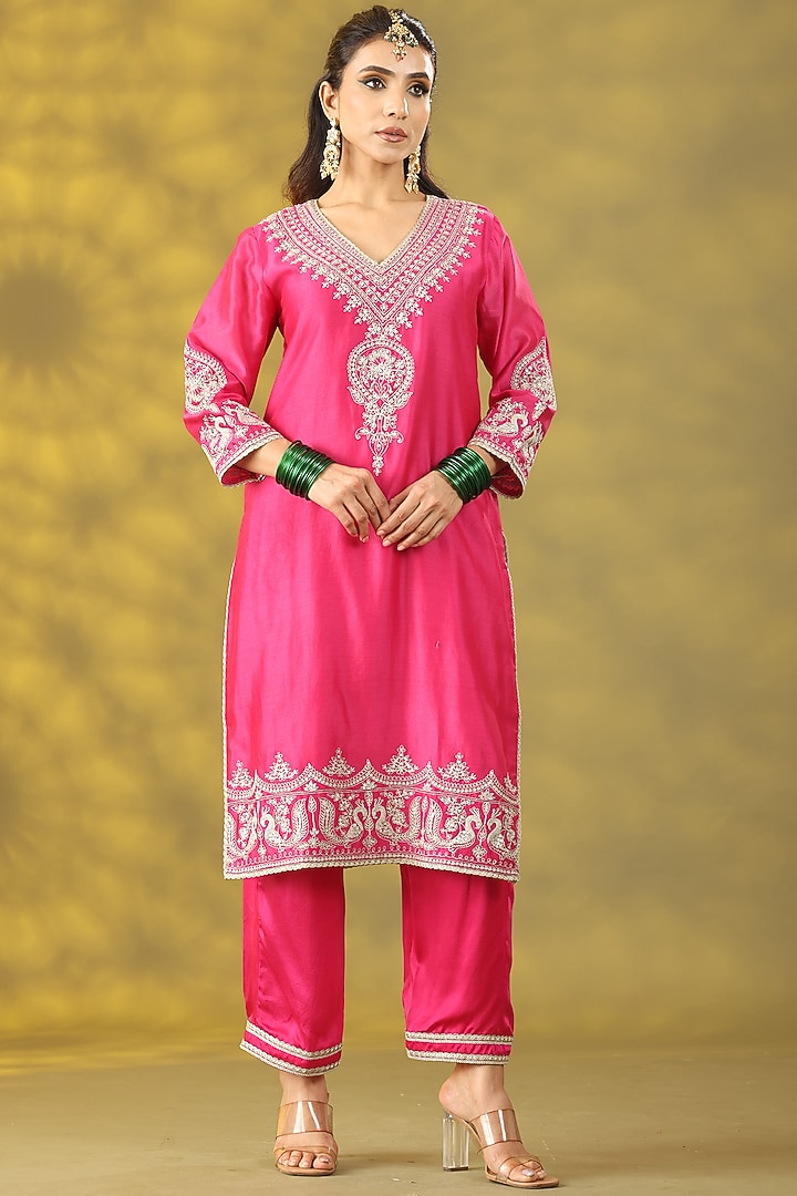 Magenta Chanderi Silk Dori Work Kurta Set by Nia By Sonia Ahuja at Pernia's Pop Up Shop