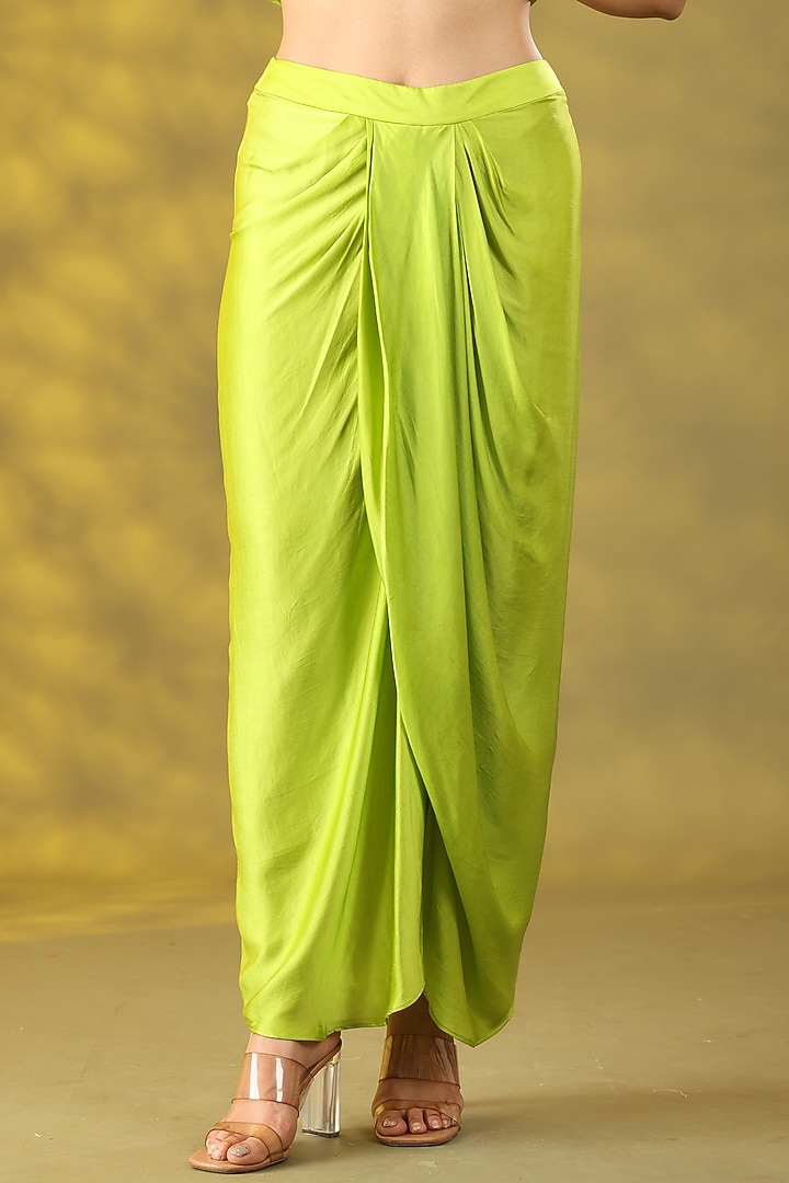 Avocado Green Organza Zardosi Hand Work Cape Set by Nia By Sonia Ahuja at Pernia's Pop Up Shop