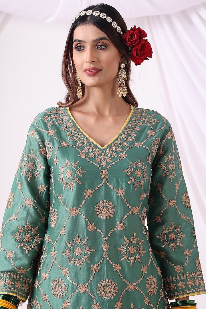 Serene Green Dola Silk Gharara Set by Nia By Sonia Ahuja at Pernia's Pop Up Shop