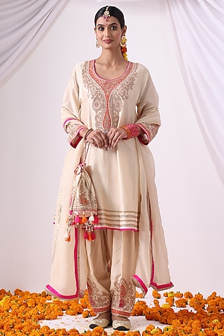 Beige Banarasi Chanderi Zari Embroidered Kurta Set by Nia By Sonia Ahuja
