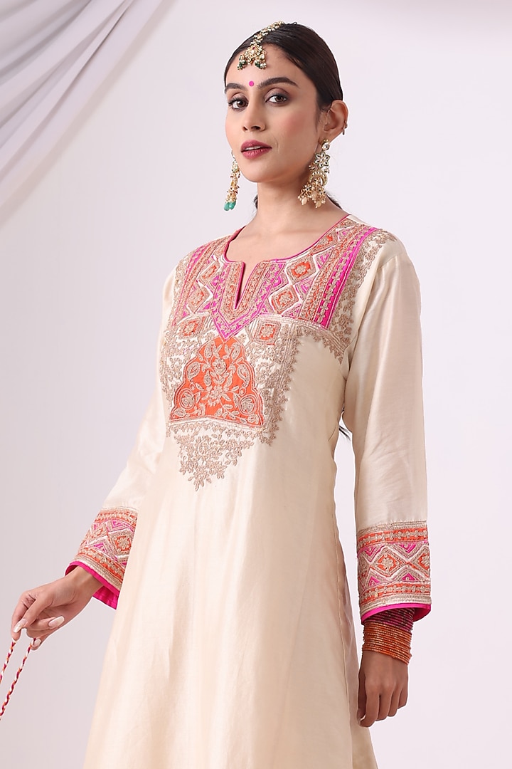 Beige Banarasi Chanderi Zari Embroidered Kurta Set by Nia By Sonia Ahuja at Pernia's Pop Up Shop