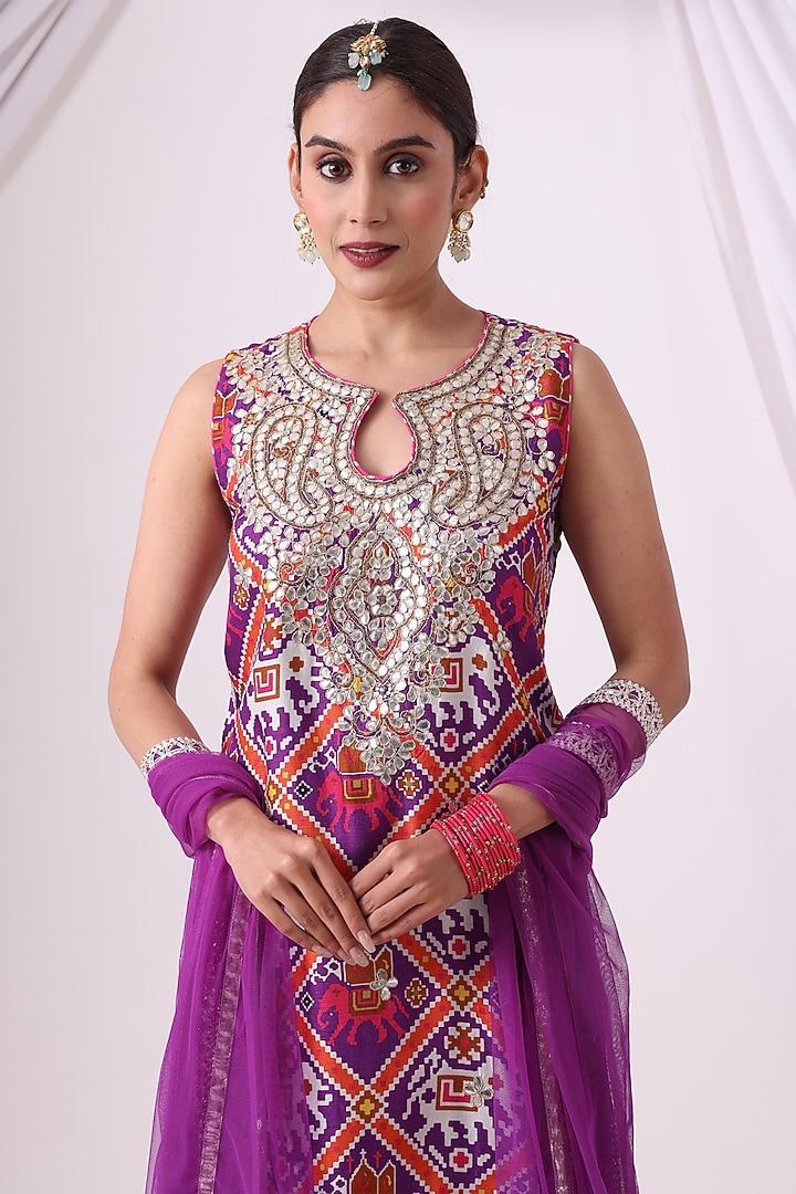 Purple Dola Silk Digital Printed Gharara Set by Nia By Sonia Ahuja at Pernia's Pop Up Shop