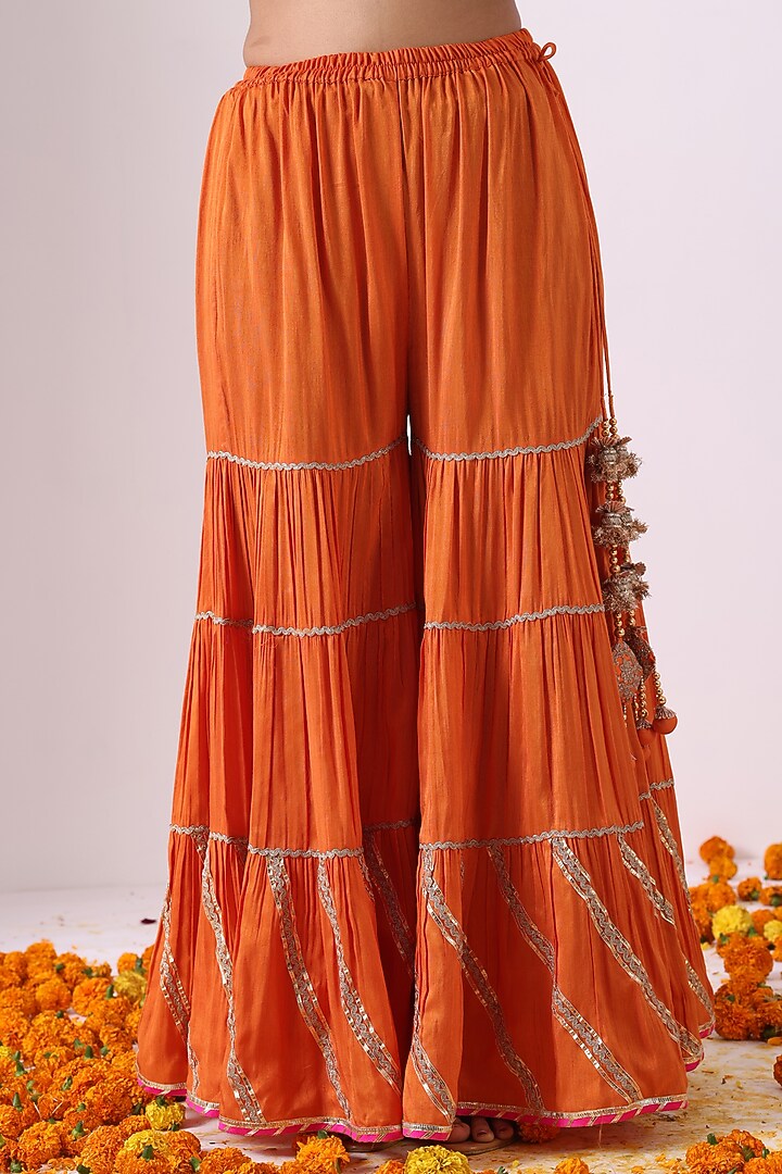Orange Dola Silk Gharara Set by Nia By Sonia Ahuja at Pernia's Pop Up Shop
