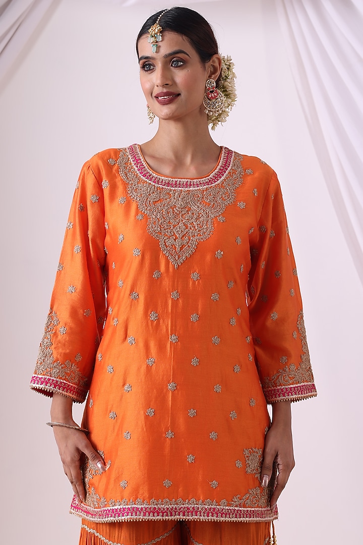 Orange Dola Silk Gharara Set by Nia By Sonia Ahuja at Pernia's Pop Up Shop