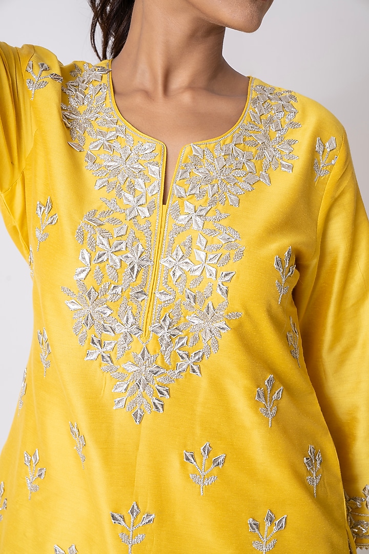 Yellow Chanderi Silk Gota Embroidered Gharara Set by Nia By Sonia Ahuja at Pernia's Pop Up Shop