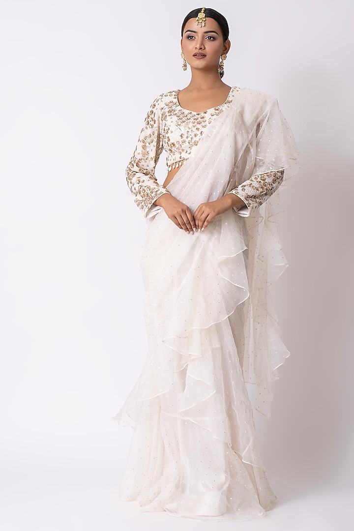 Off-White Organza Draped Party Wear Saree Set by Nia By Sonia Ahuja at Pernia's Pop Up Shop