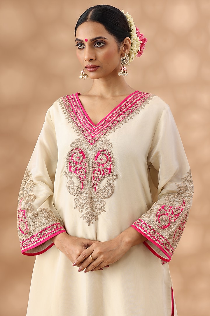 Beige Shimmer Silk Kasab Embroidered Kurta Set by Nia By Sonia Ahuja at Pernia's Pop Up Shop