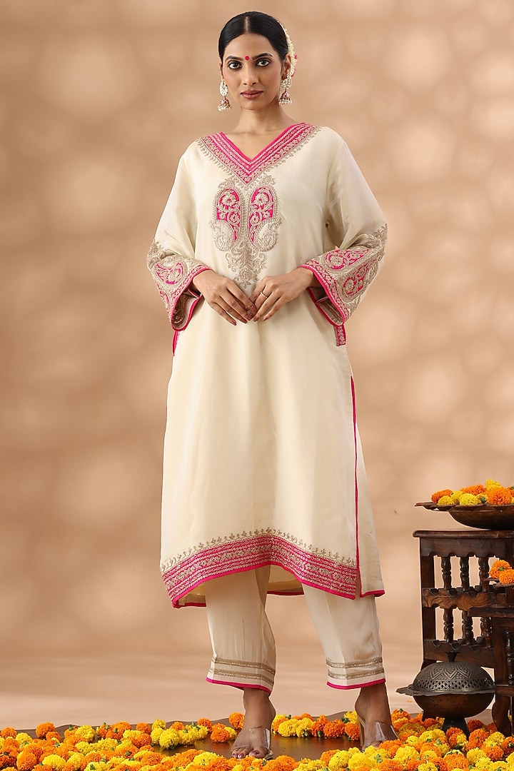 Beige Shimmer Silk Kasab Embroidered Kurta Set by Nia By Sonia Ahuja at Pernia's Pop Up Shop
