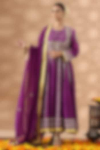 Warm Purple Banarasi Chanderi Kasab Embroidered Anarkali Set by Nia By Sonia Ahuja at Pernia's Pop Up Shop