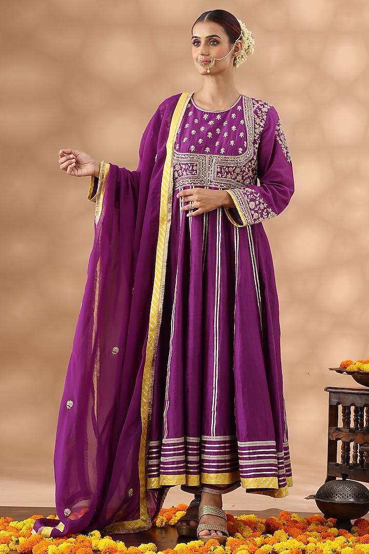 Warm Purple Banarasi Chanderi Kasab Embroidered Anarkali Set by Nia By Sonia Ahuja at Pernia's Pop Up Shop