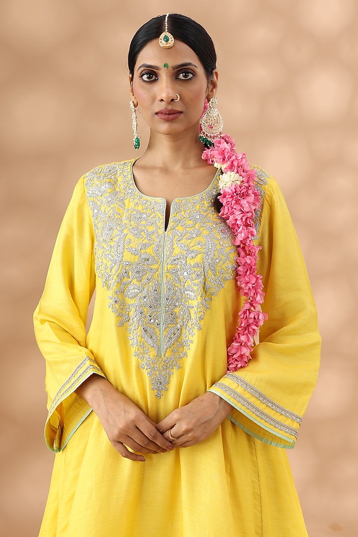 Marigold Yellow Cotton Kasab Embroidered Kurta Set by Nia By Sonia Ahuja at Pernia's Pop Up Shop