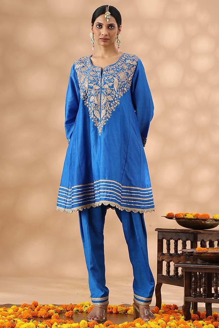 Mid Blue Banarasi Chanderi Kasab Embroidered Kalidar Kurta Set by Nia By Sonia Ahuja at Pernia's Pop Up Shop