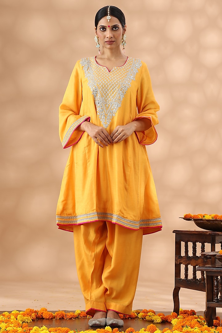 Deep Saffron Cotton Kasab Embroidered Kalidar Kurta Set by Nia By Sonia Ahuja at Pernia's Pop Up Shop