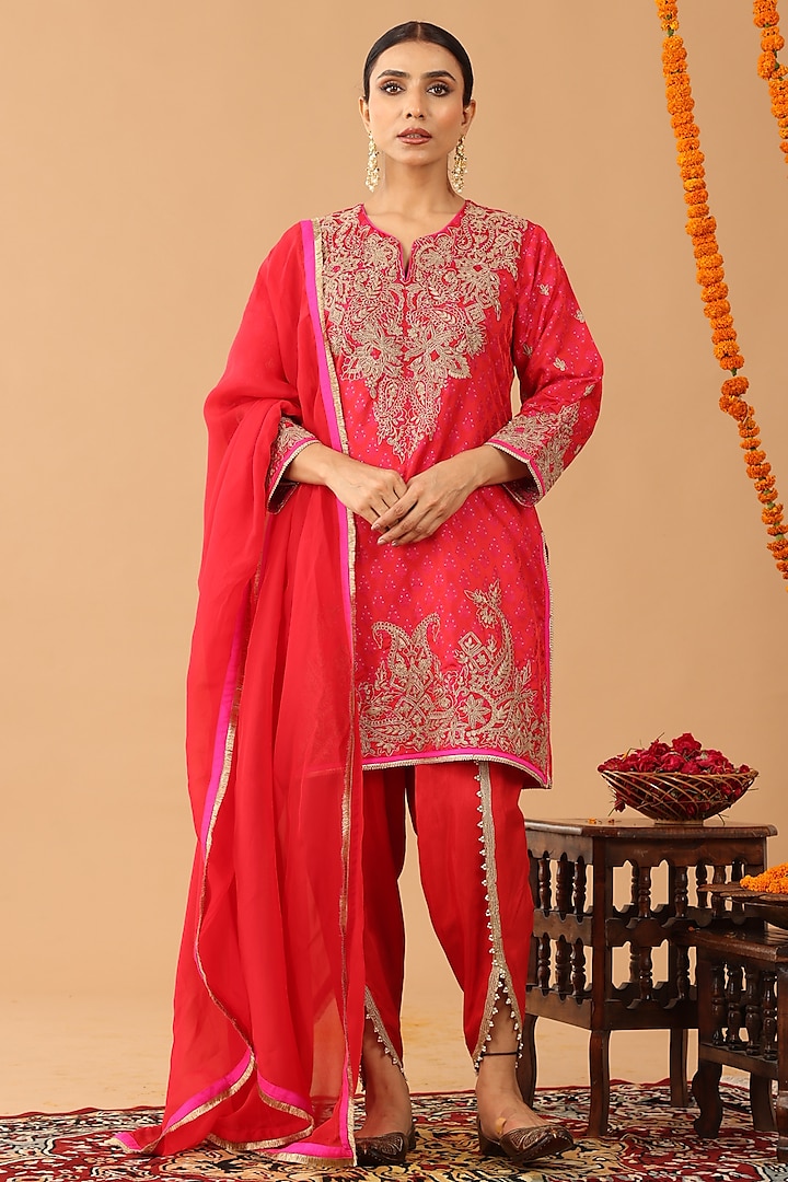 Coral Red Tancholi Silk Kasab Embroidered Kurta Set by Nia By Sonia Ahuja at Pernia's Pop Up Shop