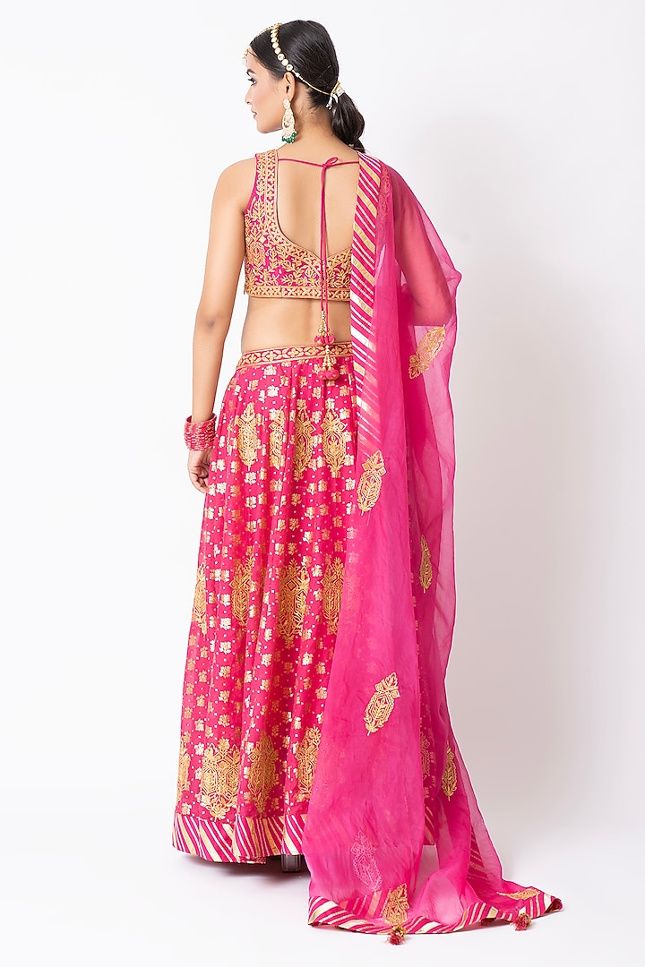 Magenta Pure Banarasi Khadi Gota & Nakshi Embroidered Wedding Lehenga Set by Nia By Sonia Ahuja at Pernia's Pop Up Shop