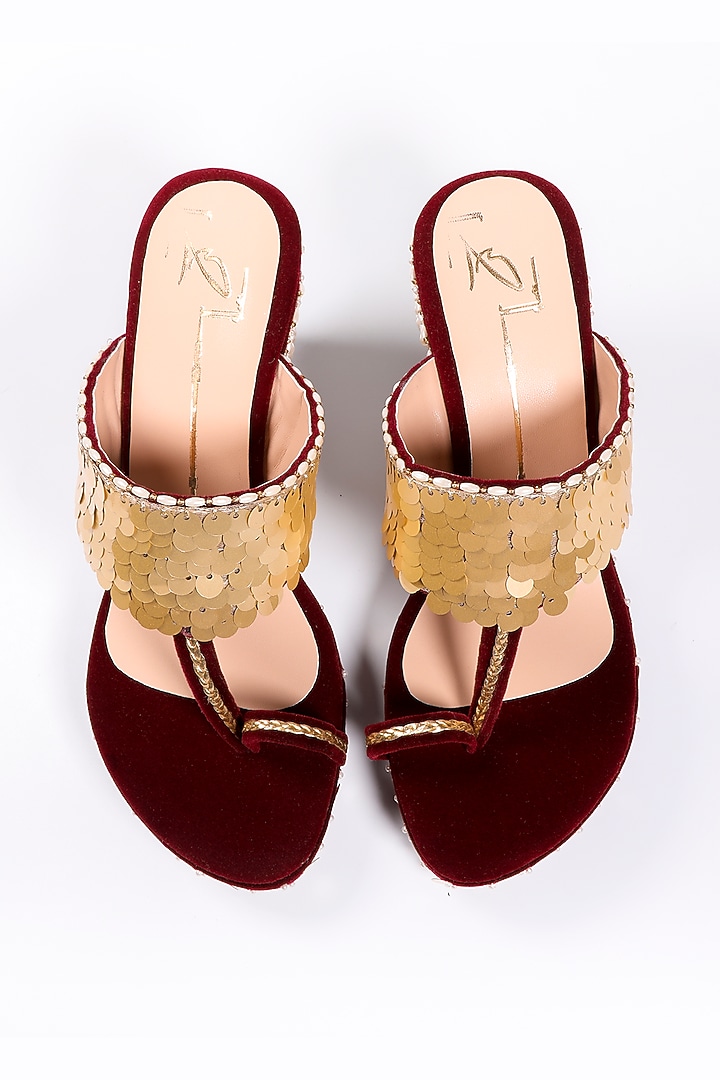 Wine Embroidered Kolhapuri by NIDHI BHANDARI at Pernia's Pop Up Shop