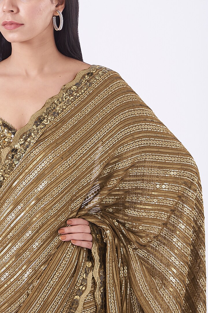 Copper Embroidered Wedding Saree Set by Nitya Bajaj at Pernia's Pop Up Shop