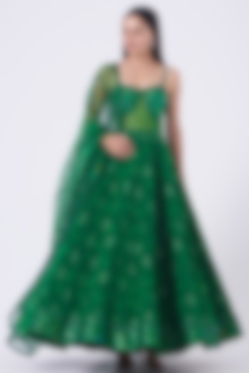 Emerald Green Embroidered Skirt Set by Nitya Bajaj