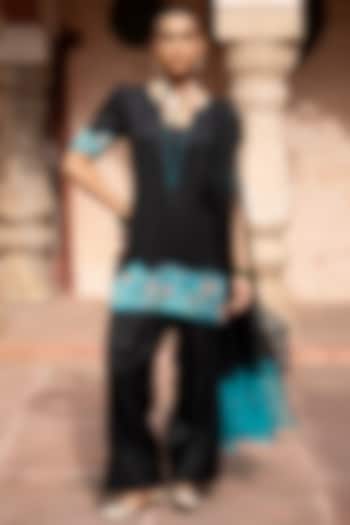 Black Imported Satin Hand Embroidered Kurta Set by NIKUNJ BY NIIDHI BAJAJ at Pernia's Pop Up Shop