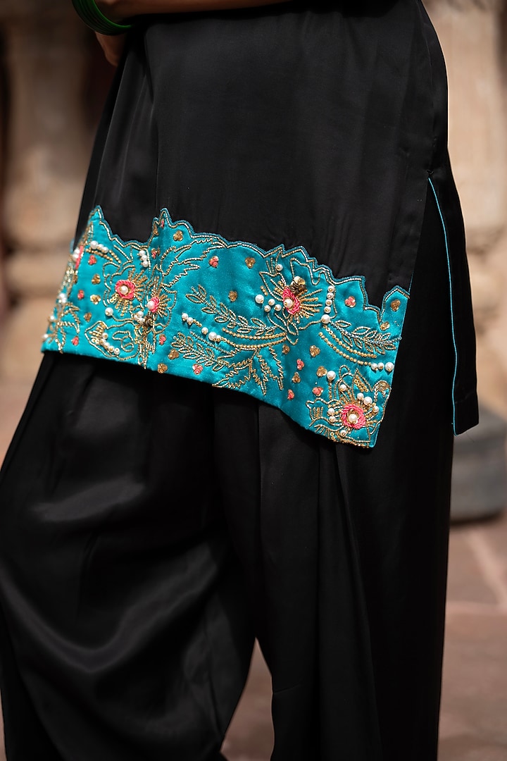 Black Imported Satin Hand Embroidered Kurta Set by NIKUNJ BY NIIDHI BAJAJ at Pernia's Pop Up Shop
