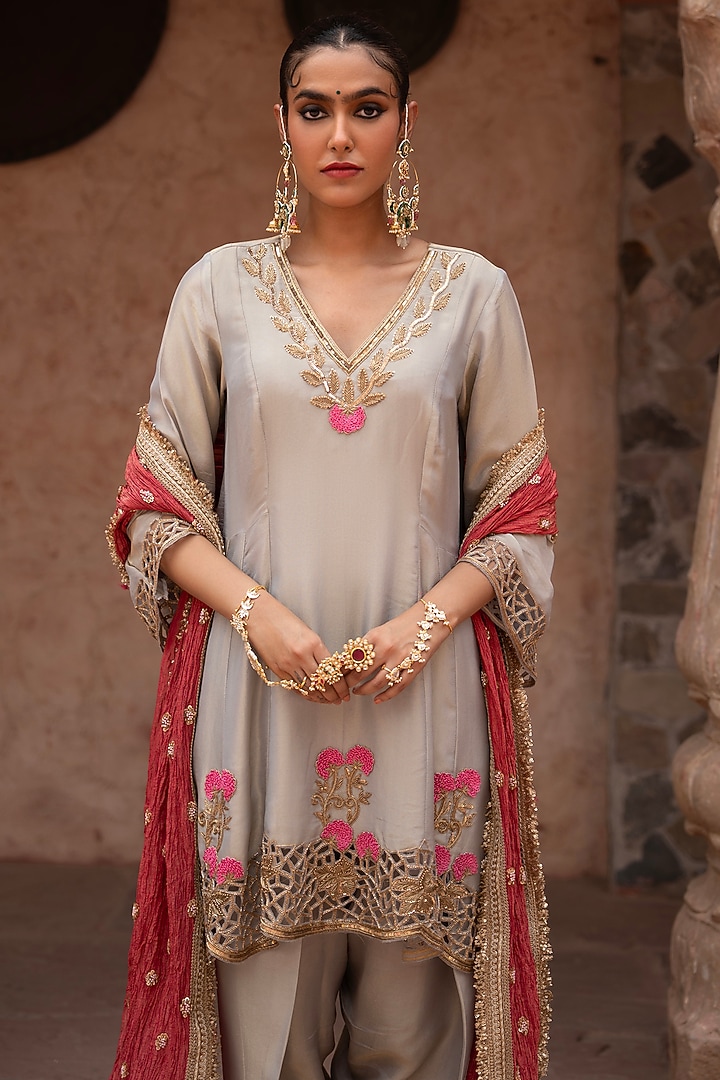 Grey Tissue Zardosi Hand Embroidered Anarkali Set by NIKUNJ BY NIIDHI BAJAJ at Pernia's Pop Up Shop
