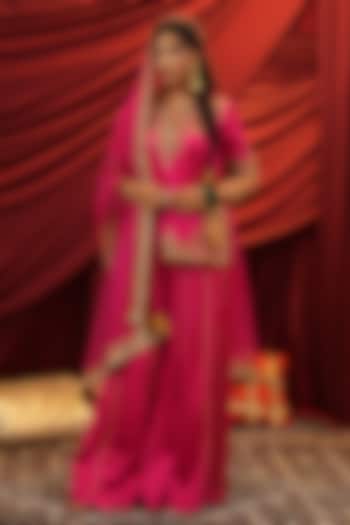 Rani Pink Silk Hand Embroidered Short Kurta Set by NIKUNJ BY NIIDHI BAJAJ at Pernia's Pop Up Shop