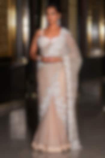 Peach Organza Hand Embroidered Draped Wedding Saree Set by NIKUNJ BY NIIDHI BAJAJ at Pernia's Pop Up Shop