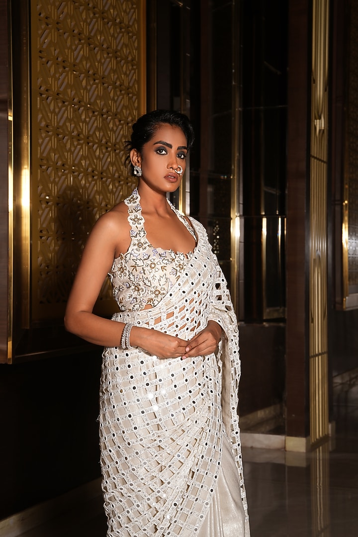 Candle Cream Foil Organza Hand Embroidered Draped Wedding Saree Set by NIKUNJ BY NIIDHI BAJAJ at Pernia's Pop Up Shop