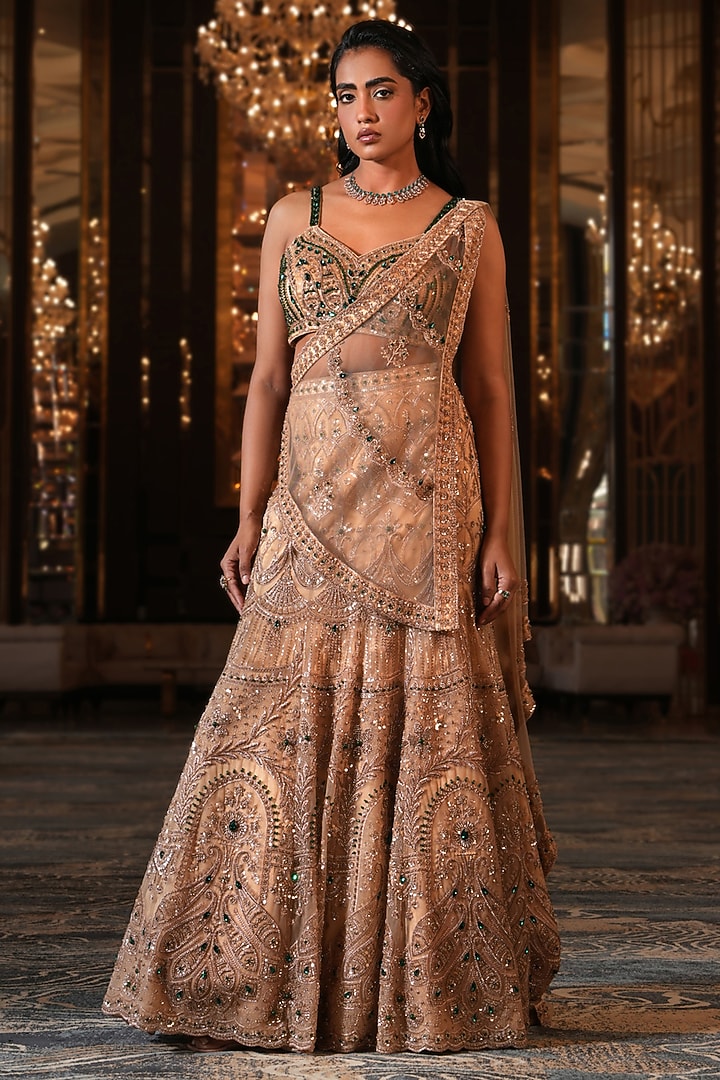 Golden Net Hand Embroidered Fish-Cut Wedding Lehenga Set by NIKUNJ BY NIIDHI BAJAJ at Pernia's Pop Up Shop