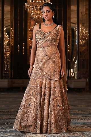 Golden Net Hand Embroidered Fish-Cut Lehenga Set by NIKUNJ BY NIIDHI BAJAJ