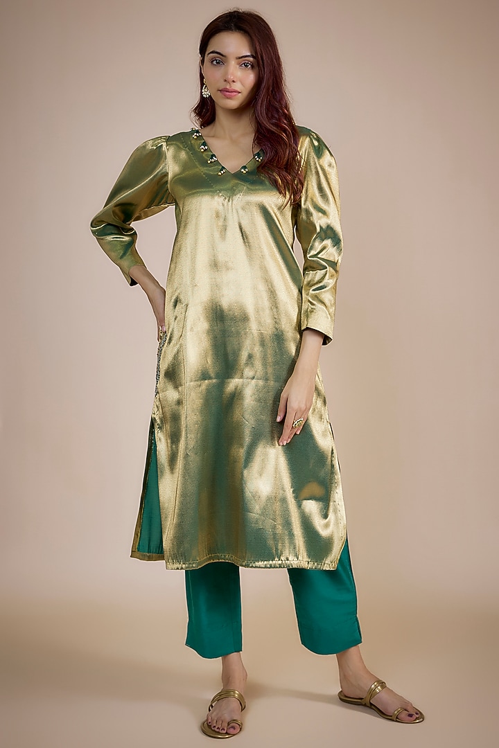 Green Tissue Hand Embroidered Kurta Set by NE'CHI at Pernia's Pop Up Shop