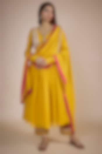 Mustard Fine Chanderi Metal Work Anarkali Set by NE'CHI at Pernia's Pop Up Shop