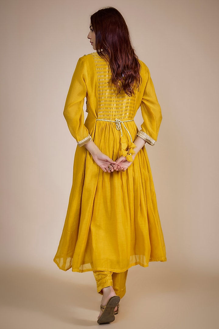 Yellow Fine Chanderi Zari Embroidered Gathered Kurta Set by NE'CHI at Pernia's Pop Up Shop