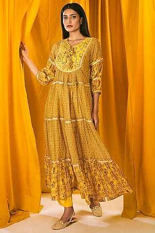 Yellow Silk Organza Embroidered Maxi Kurta Set by NE'CHI