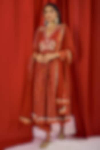 Red Silk Organza Embroidered Gathered Kurta Set by NE'CHI