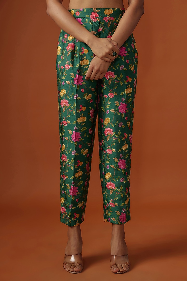 Green Silk Floral Digital Printed & Mirror Embroidered Kaftan Set by Ne'Chi at Pernia's Pop Up Shop