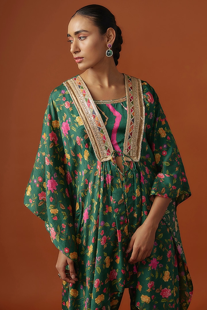 Green Silk Floral Digital Printed & Mirror Embroidered Kaftan Set by Ne'Chi at Pernia's Pop Up Shop