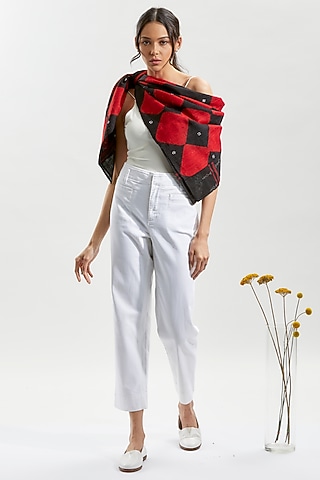Multi-Coloured Embroidered Stole by Niiyaa